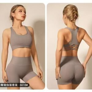 Seamless Hip Lifting Yoga Set for Women Pakistan | High Waisted Push Up Gym Leggings & Sports Bra Active wear | Tummy Control Fitness Apparel
